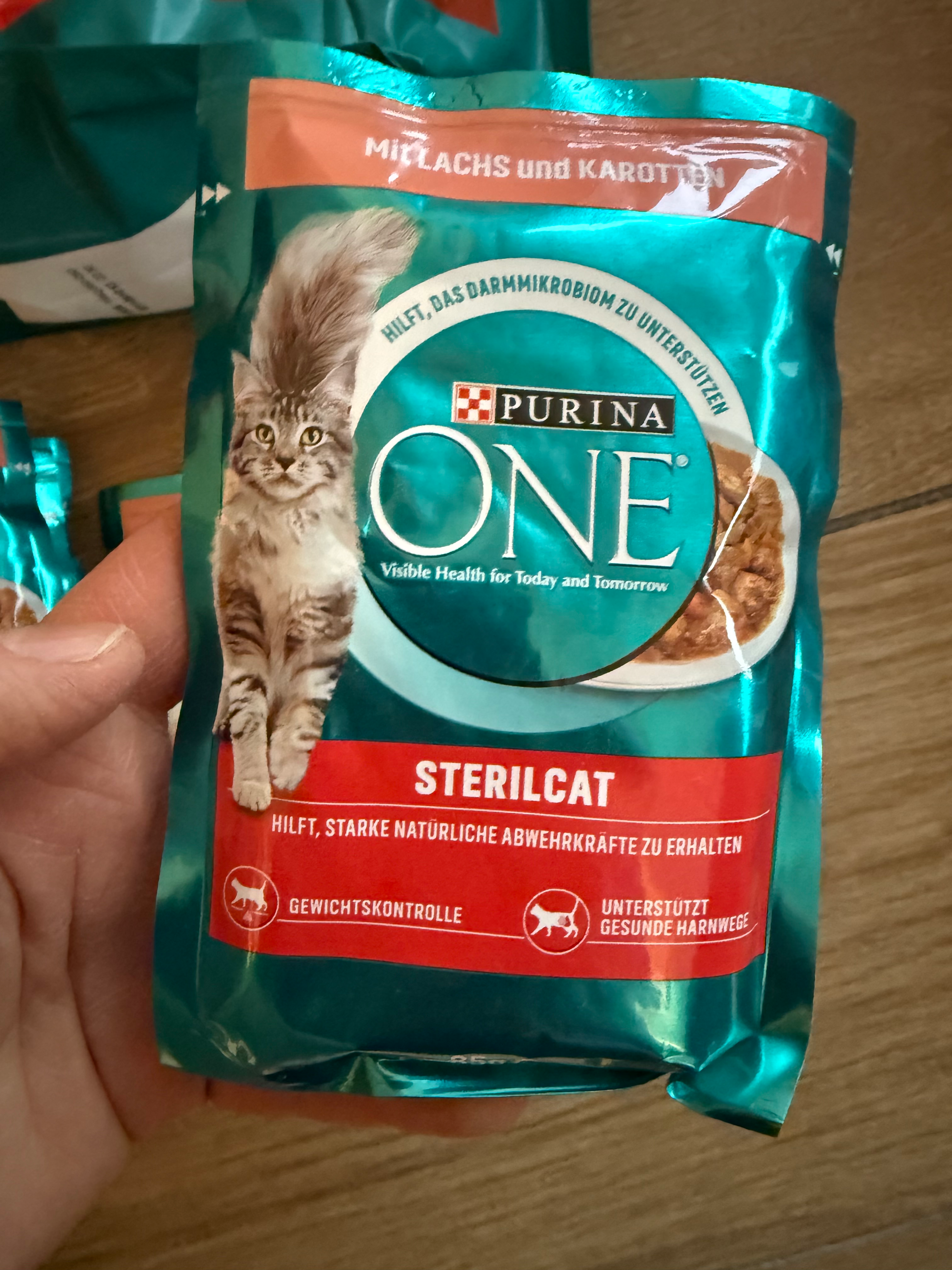PURINA ONE Nassfutter Katze Sensitive mit Huhn & Karotten | Home Tester Club
