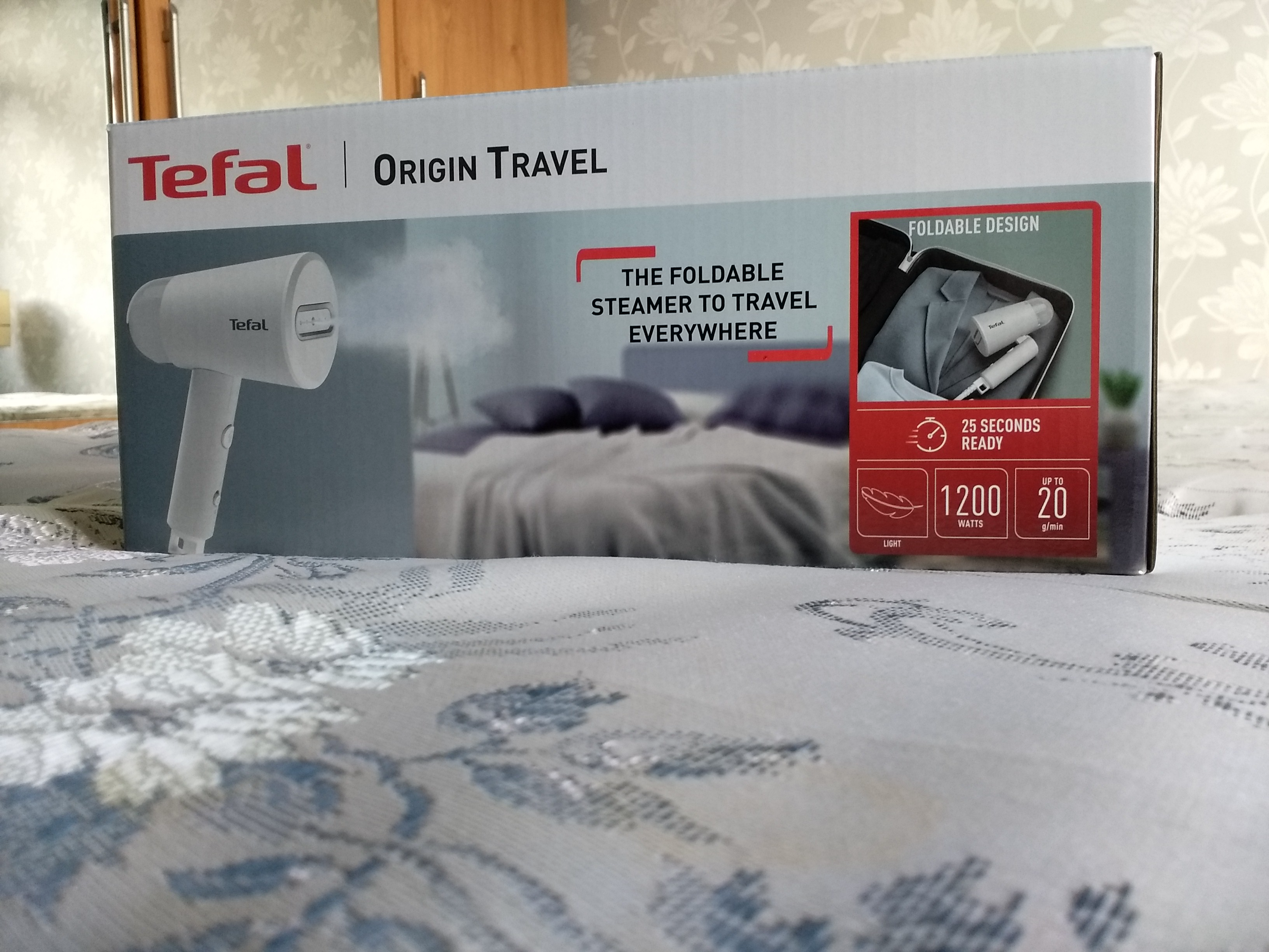 Spazzola A Vapore Tefal Origin Travel DT1020 | 1200W, 20 G/min, Pieghevole, Serbatoio 70 Ml, Pronta In 25 Secondi, Per Viaggi
