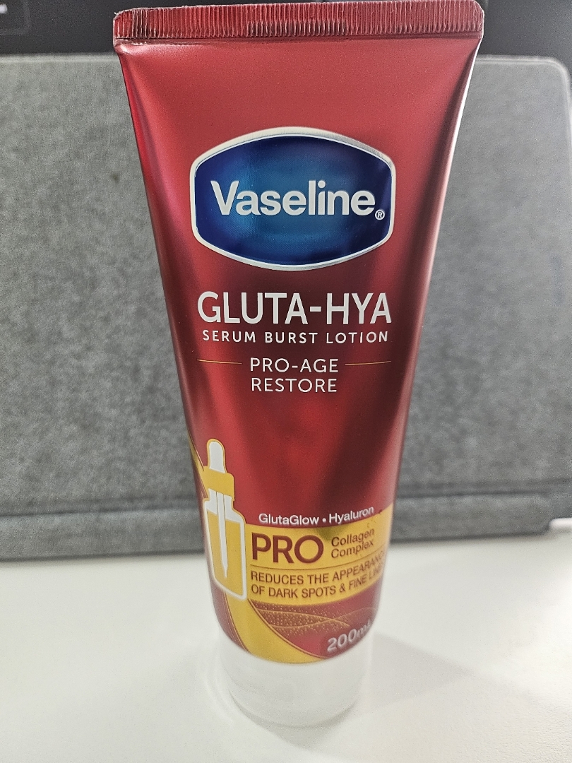 Vaseline GLUTA-HYA PRO-AGE RESTORE 2本 41m7q3t+I+L.jpg_BO30,255,255,