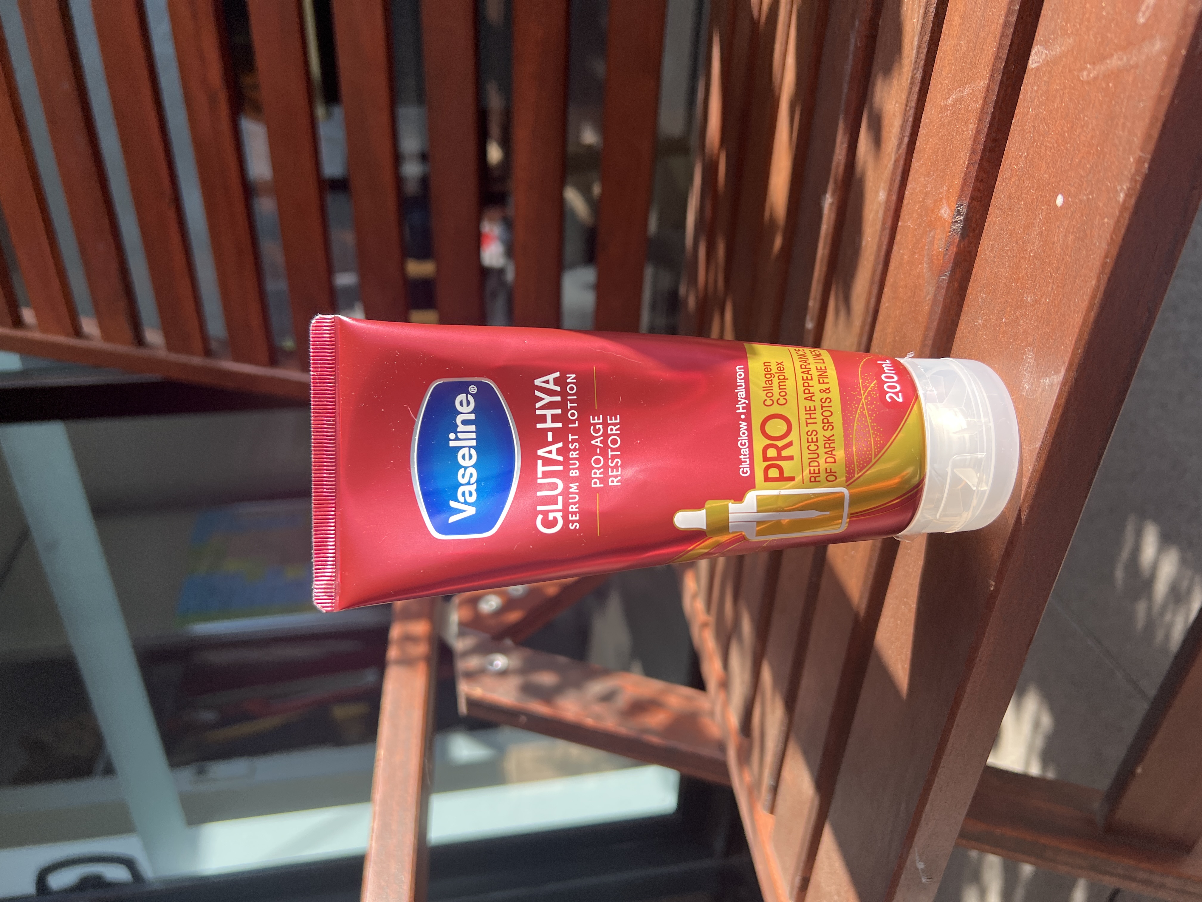 Vaseline Gluta-Hya Pro Age Restore 200ml | Home Tester Club